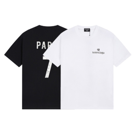 Balenciaga's new short-sleeved shirt with a ripped letter 7️⃣ print.